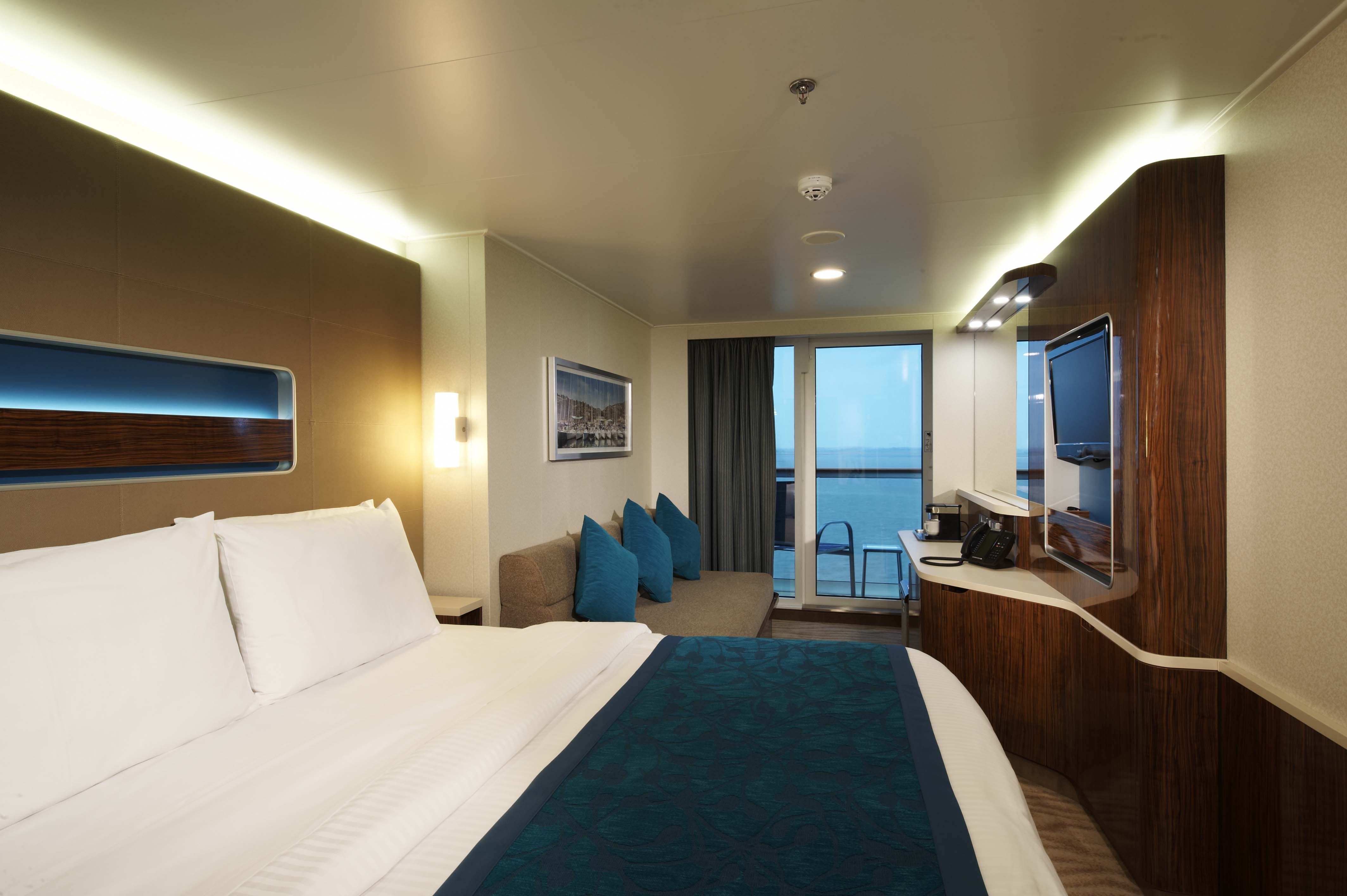 cruise ships with balcony rooms